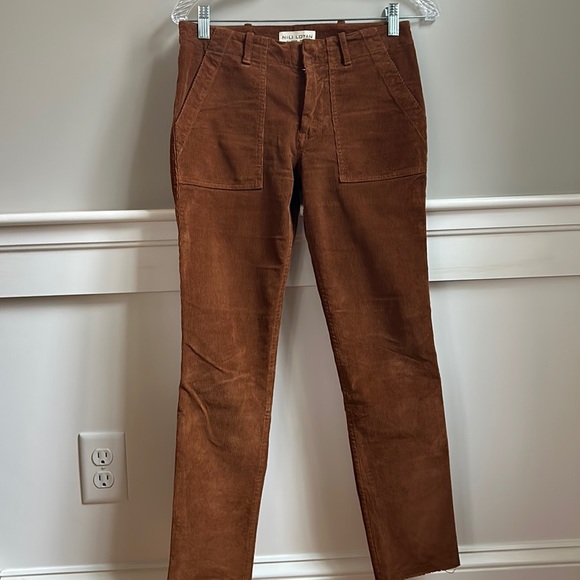 Nili Lotan Jenna Corduroy Pant in tan. Excellent condition - Picture 2 of 2